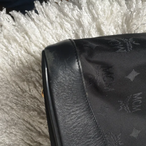 Authentic MCM vintage bag - Picture 5 of 15